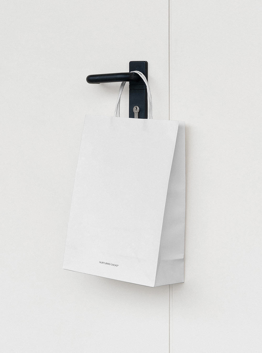 About-Emotions_Marken-Designagentur_Nurturing-Cacao_Project-Main_Bag_High_006