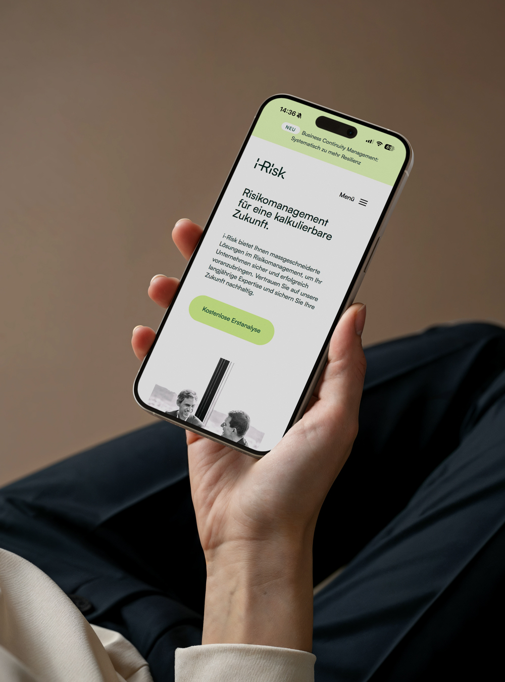 About-Emotions_Marken-Designagentur_i-Risk_Project-Main_Website-Mobile_High_001