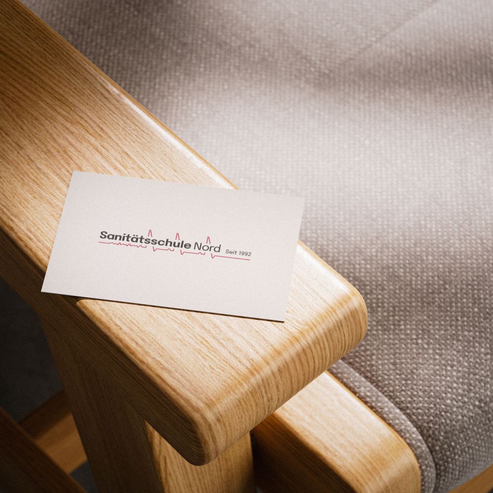 About-Emotions_Marken-Designagentur_SanitaetsschuleNord_Project-Main_Geschaeftssachen-Visitenkarte_Wide_001