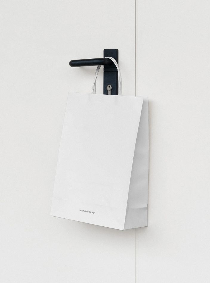 About-Emotions_Marken-Designagentur_Nurturing-Cacao_Project-Main_Bag_High_006